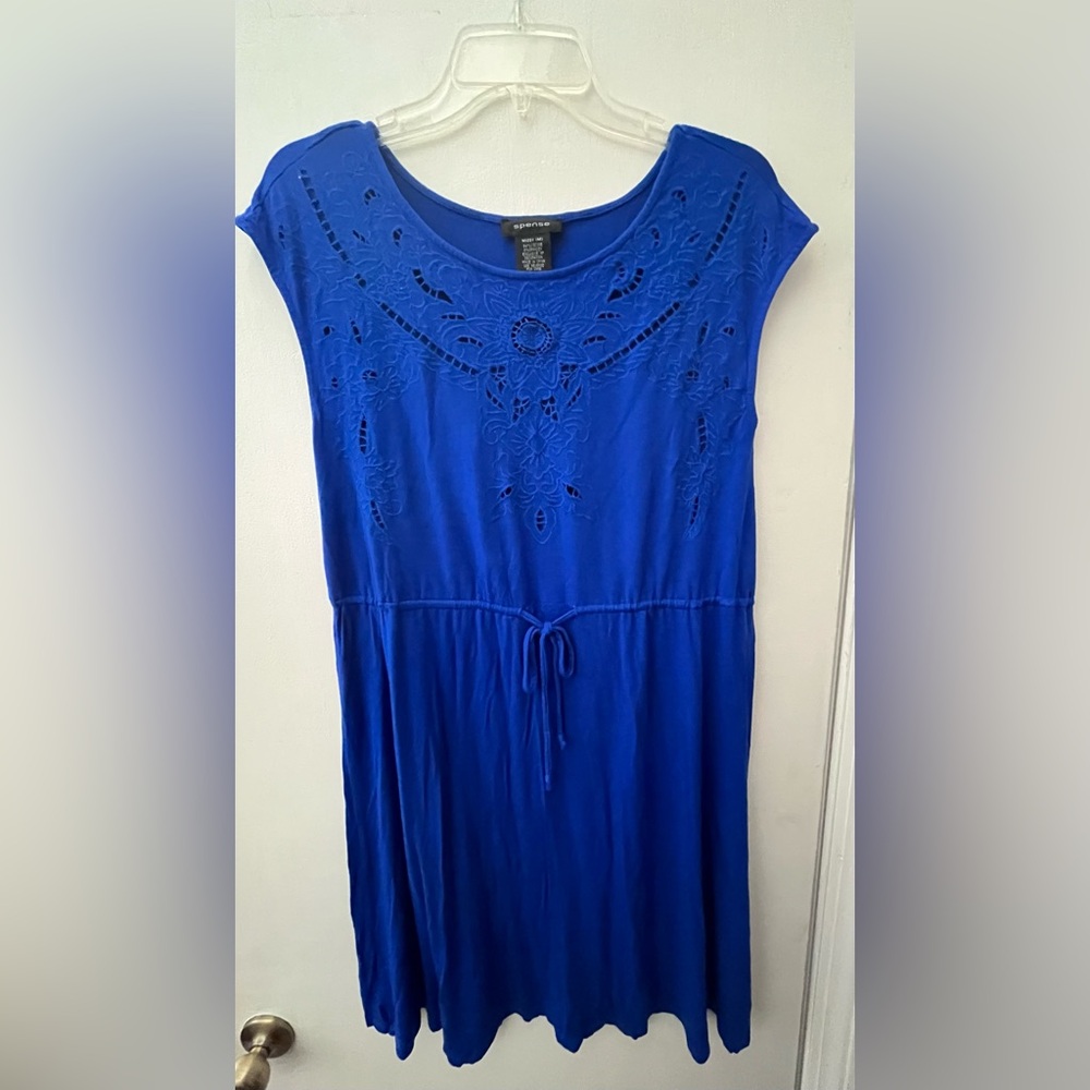 ๐ Blue Tie Front Dress with Elegant Style - Picture 3 of 9
